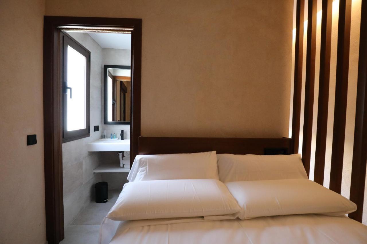 Casa Senorial Del Siglo XVIII Aparthotel Seville Luaran gambar